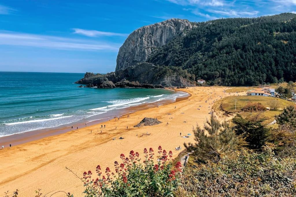 Ozollo Bekoa - Casa Con Piscina En El Corazon De Urdaibai. Dom wakacyjny